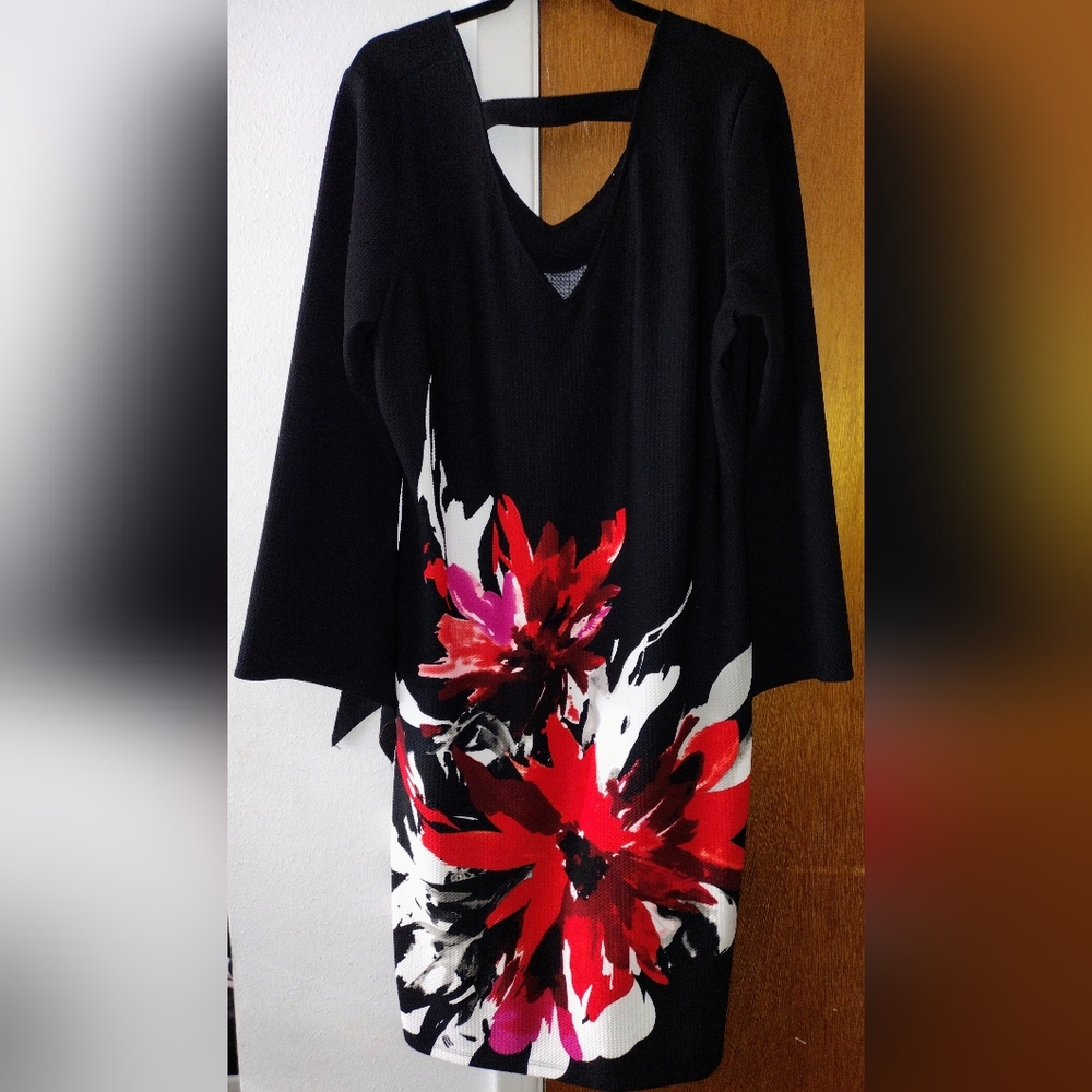 Long Sleeved Midi Floral Patterned Dress